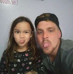 Meet your Posher, Zachary